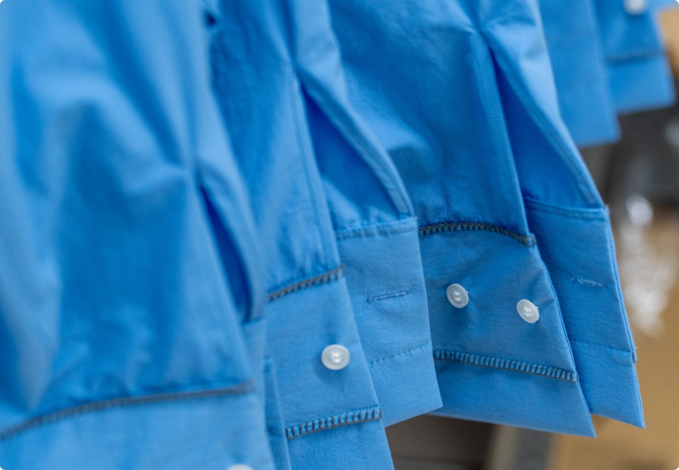 婦人服製造 写真